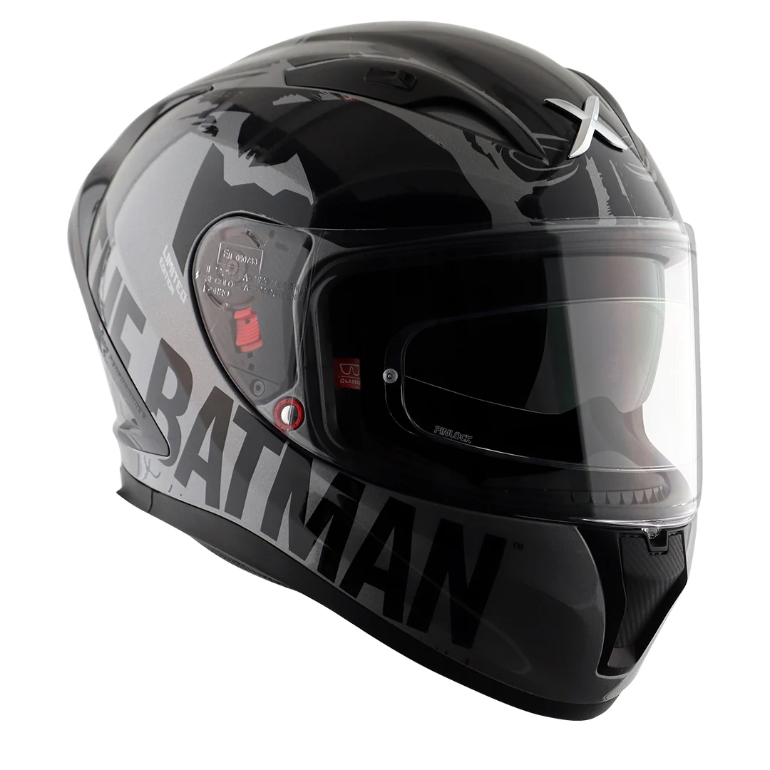 Street DC Batman Helmet - Image 4